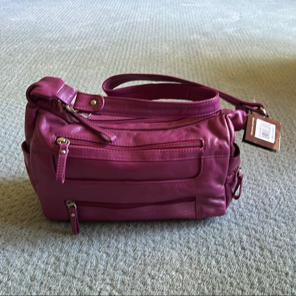 Elegant Purple Leather Shoulder Bag with Structured Design